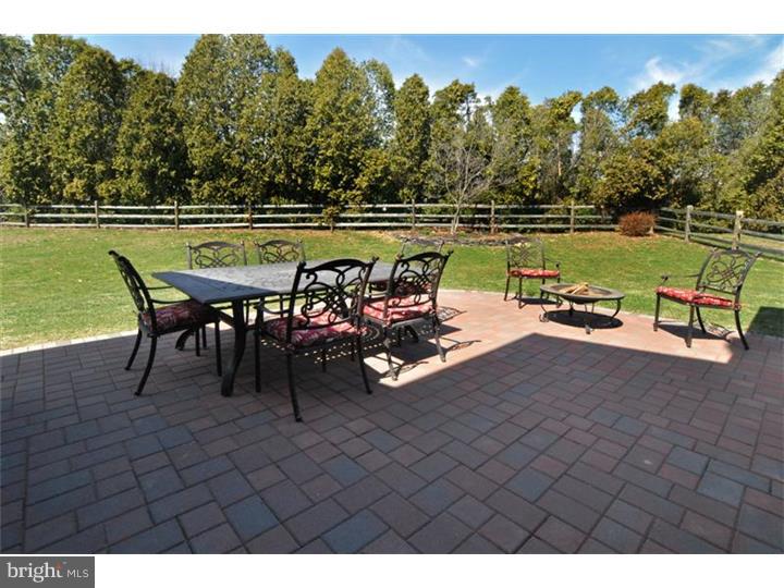 520 Sharon Road Colmar, PA 18915 - Photo 14 of 25 Patio