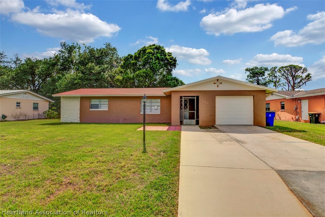 1203 Forest Road Sebring, FL 33872 - Photo 1 of 36 Gallery Image 1