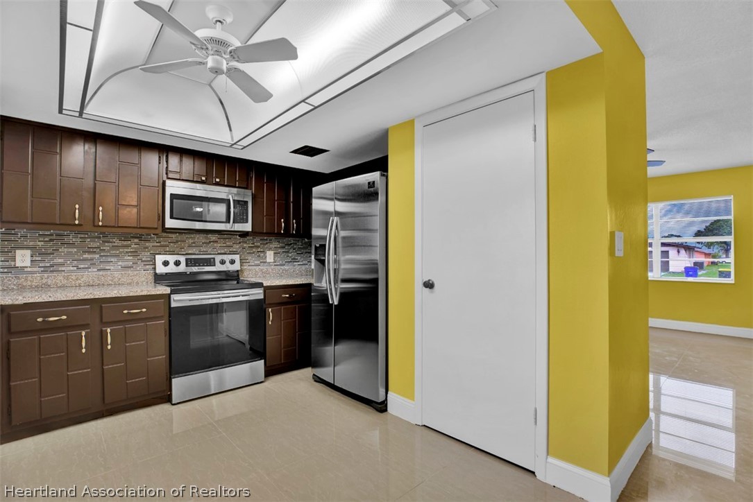 1203 Forest Road Sebring, FL 33872 - Photo 17 of 36 Gallery Image 17