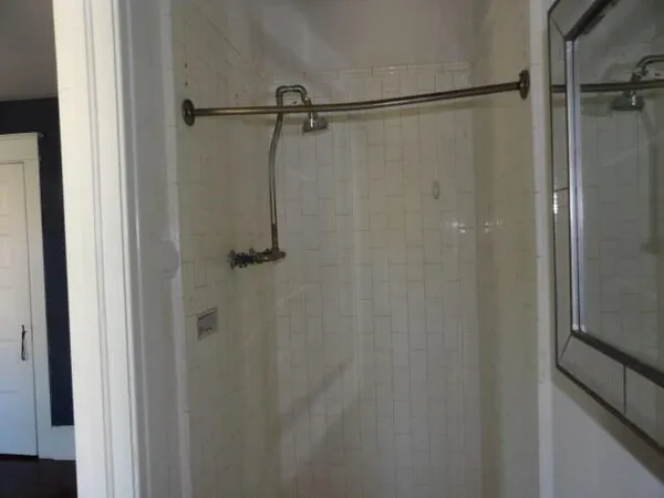 $270,000 | 31 Orchard Place, Battle Creek, MI 49017