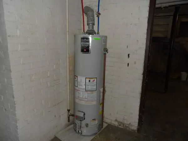 $270,000 | 31 Orchard Place, Battle Creek, MI 49017