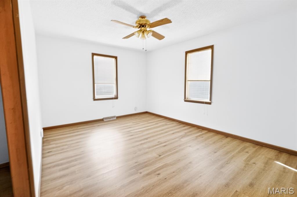 205 East 2nd N Street Mount Olive, IL 62069 - Photo 12 of 18