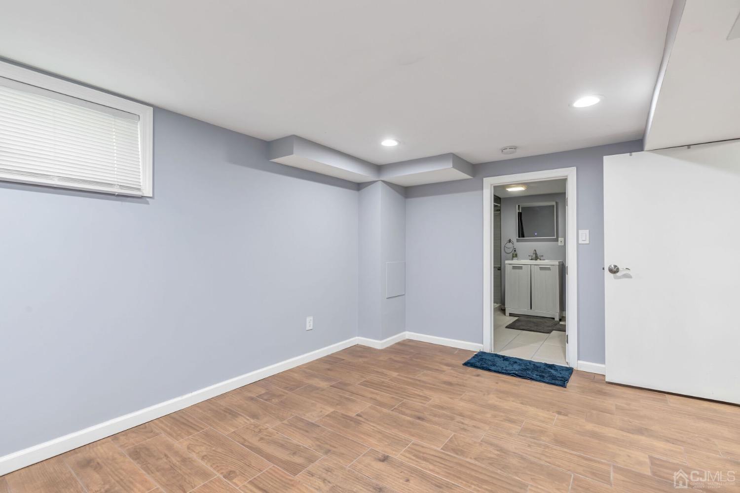 261 New Market Road Dunellen, NJ 08812 - Photo 19 of 27