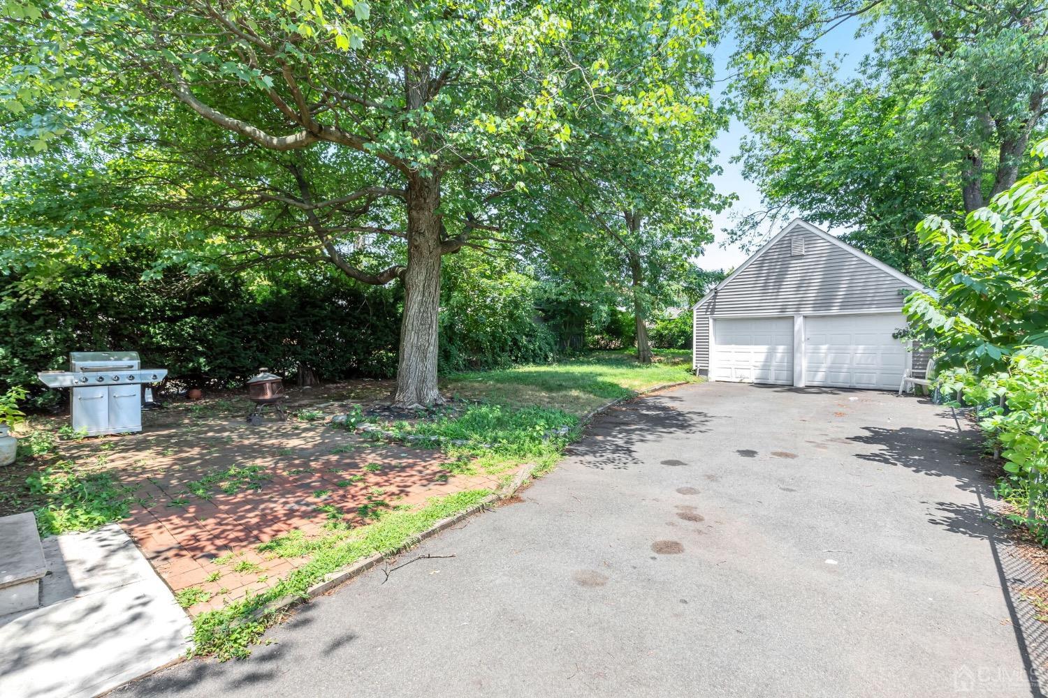 261 New Market Road Dunellen, NJ 08812 - Photo 21 of 27