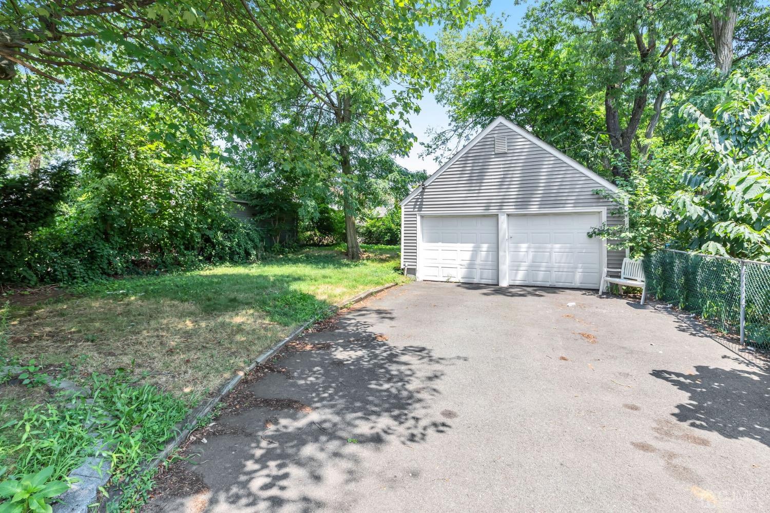 261 New Market Road Dunellen, NJ 08812 - Photo 22 of 27