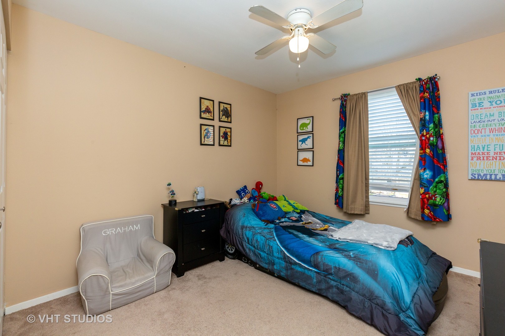 1031 Perry Drive Algonquin, IL 60102 - Photo 8 of 10 a bedroom with a bed and a chandelier