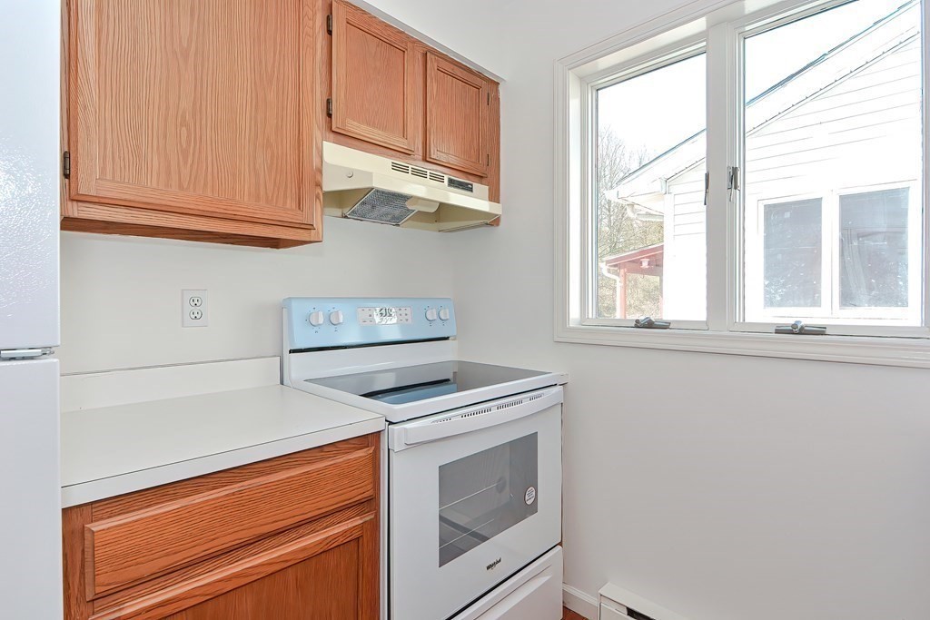 152 Southbridge Road, Unit 1D Warren, MA 01083 - Photo 7 of 20 Gallery Image 7