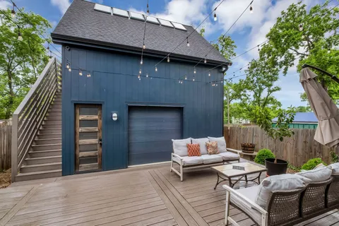 $1,000,000 | 715 28th Avenue North, Nashville, TN 37208