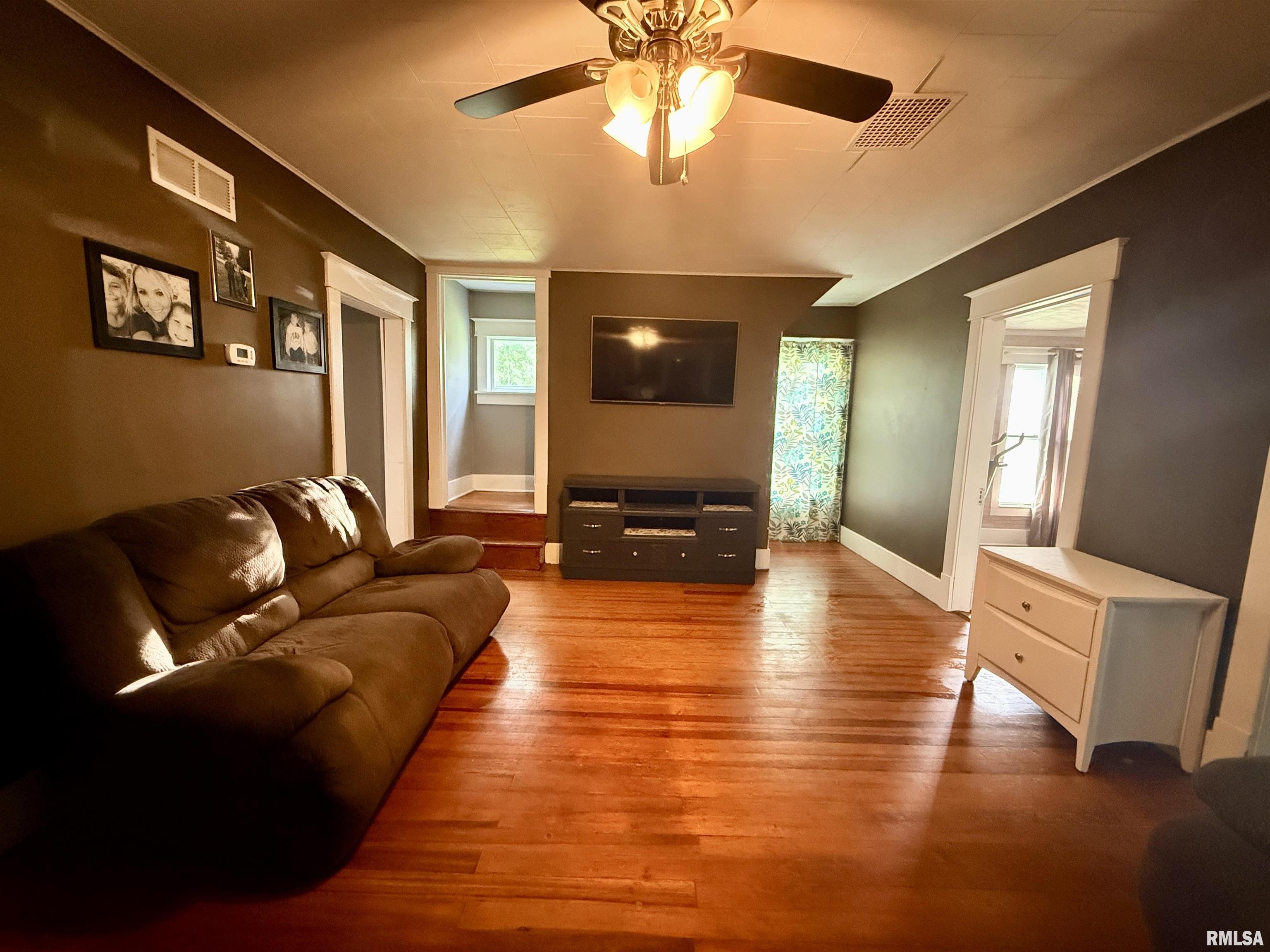 410 West Maple Street Timewell, IL 62375 - Photo 12 of 31