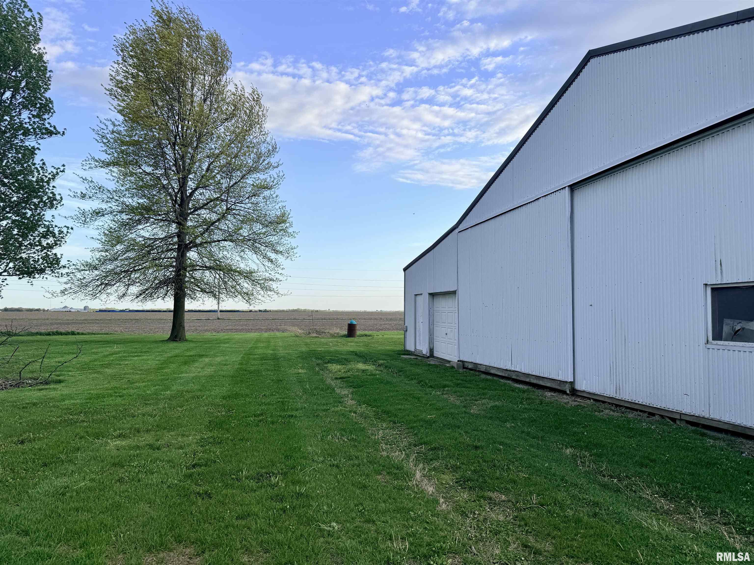 410 West Maple Street Timewell, IL 62375 - Photo 29 of 31