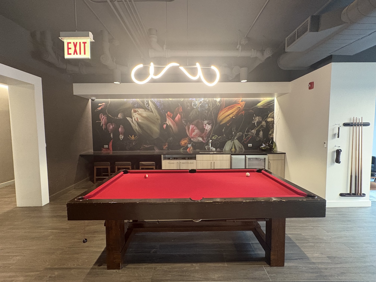 8 West Chestnut Street, Unit 21F Chicago, IL 60610 - Photo 16 of 19 a room with pool table and window