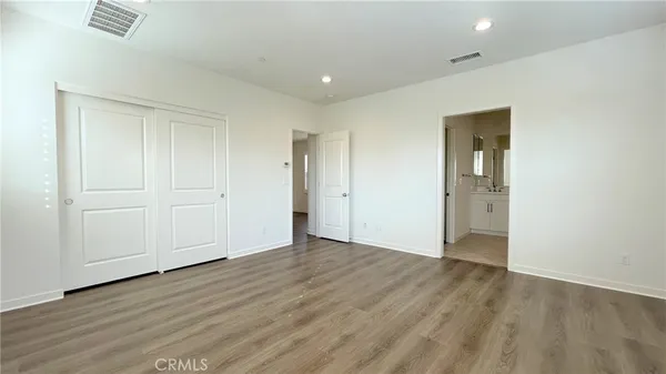 $4,400 | 155 Excursion, Irvine, CA 92618