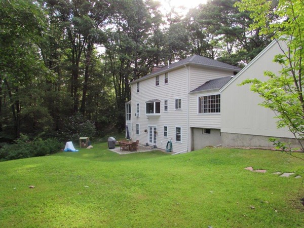 29 Towne Road Boxford, MA 01921 - Photo 11 of 16