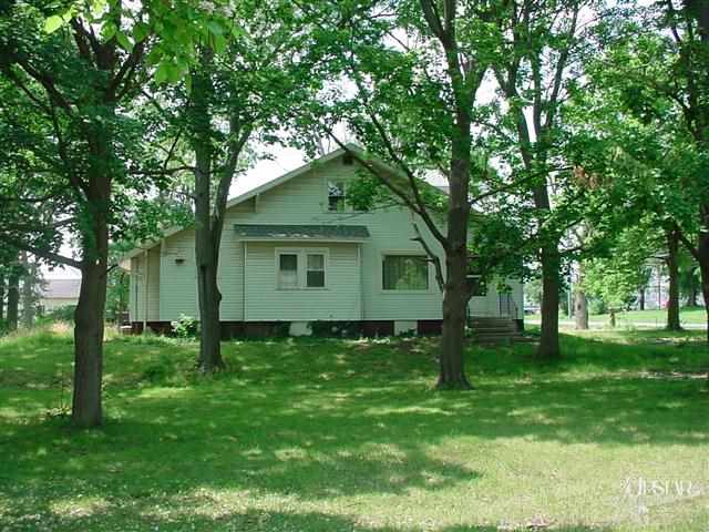 2305 Covington Road Fort Wayne, IN 46802 - Photo 3 of 13 Gallery Image 3