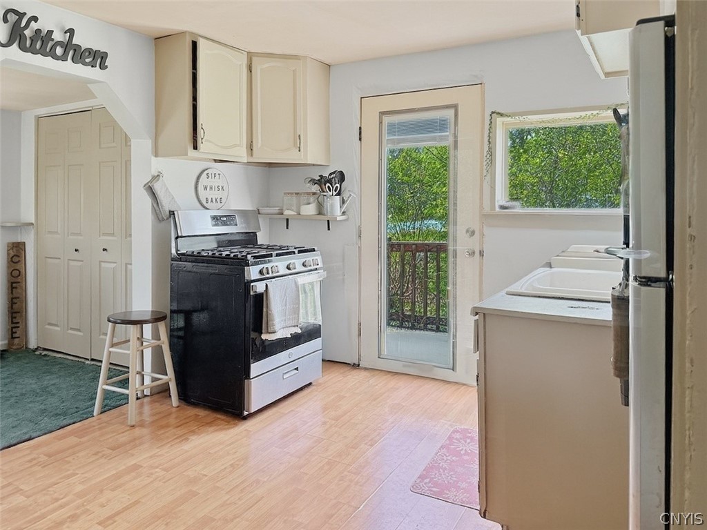 834 Rowlee Road Fulton, NY 13069 - Photo 6 of 17