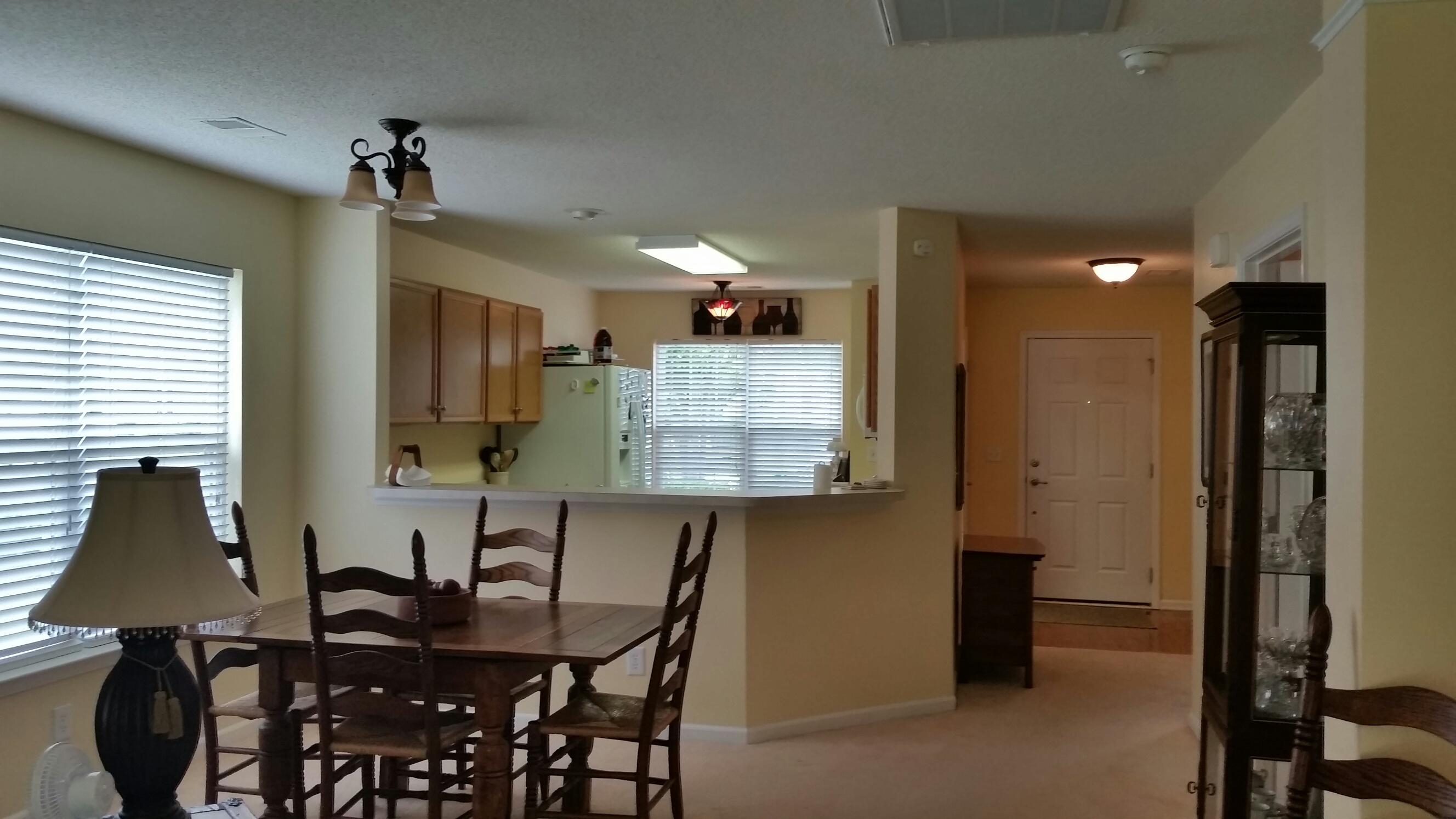 1277 River Rock Road Hanahan, SC 29410 - Photo 3 of 6 Dining