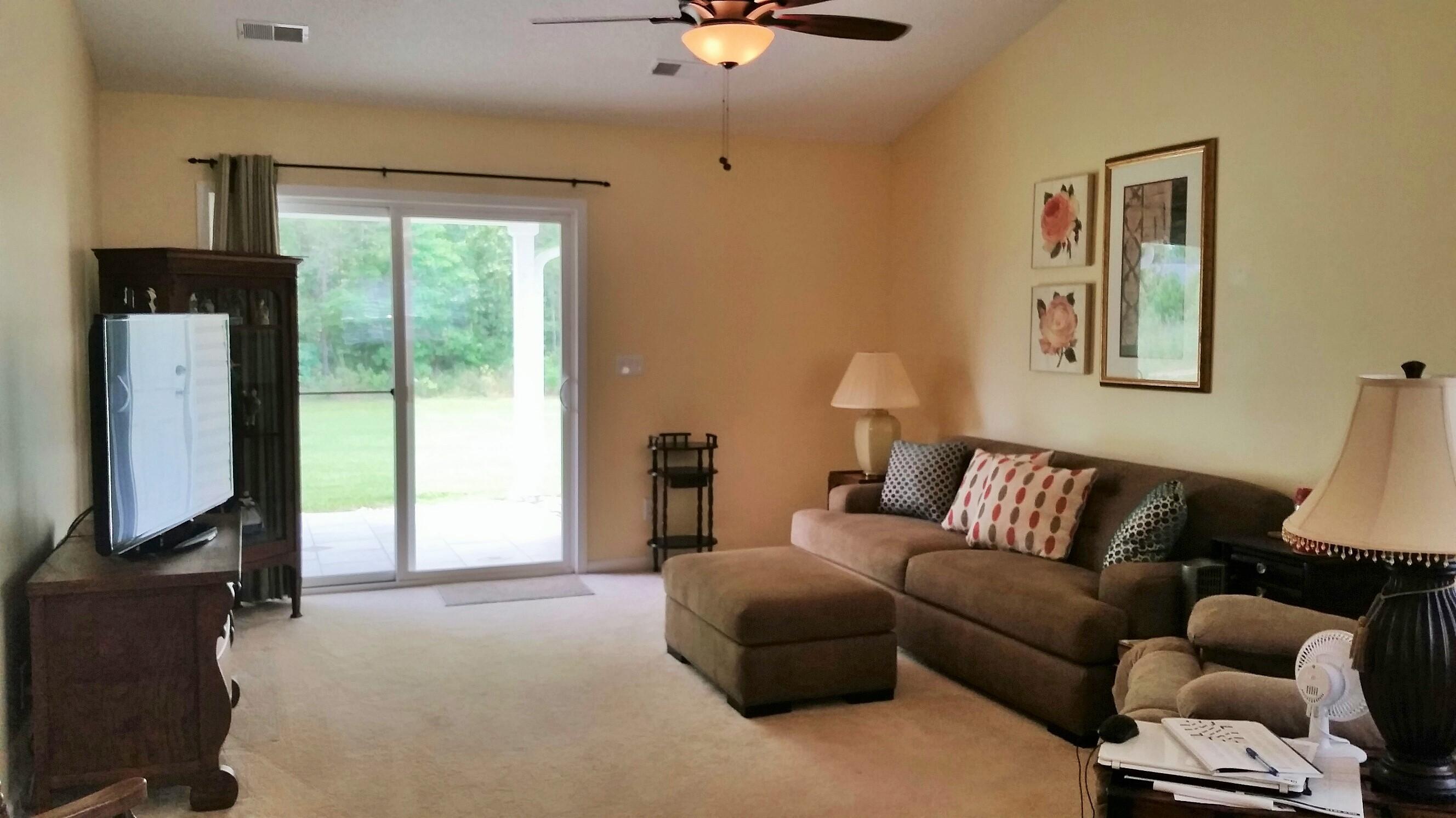 1277 River Rock Road Hanahan, SC 29410 - Photo 4 of 6 Living Room