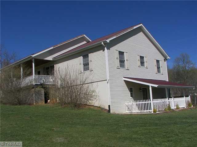 3977 Meadowbrook Road Cana, VA 24317 - Photo 3 of 16 Exterior Front.