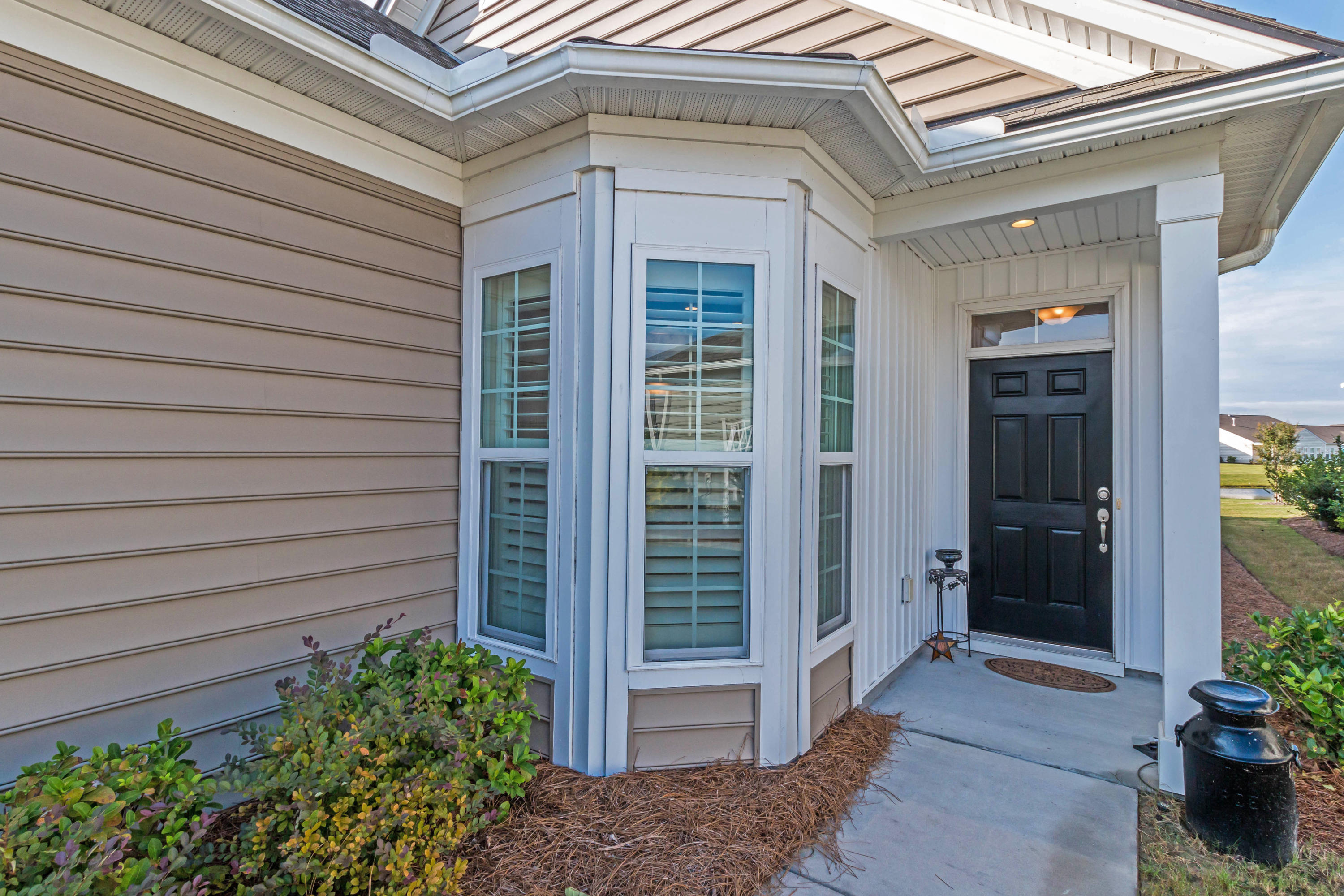 111 Harbor Point Court Summerville, SC 29486 - Photo 2 of 35 13