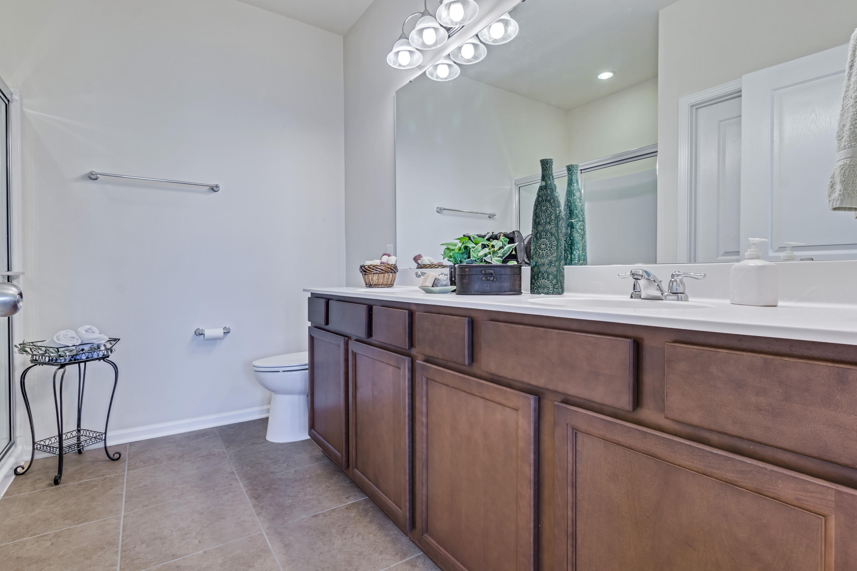 111 Harbor Point Court Summerville, SC 29486 - Photo 15 of 35 34