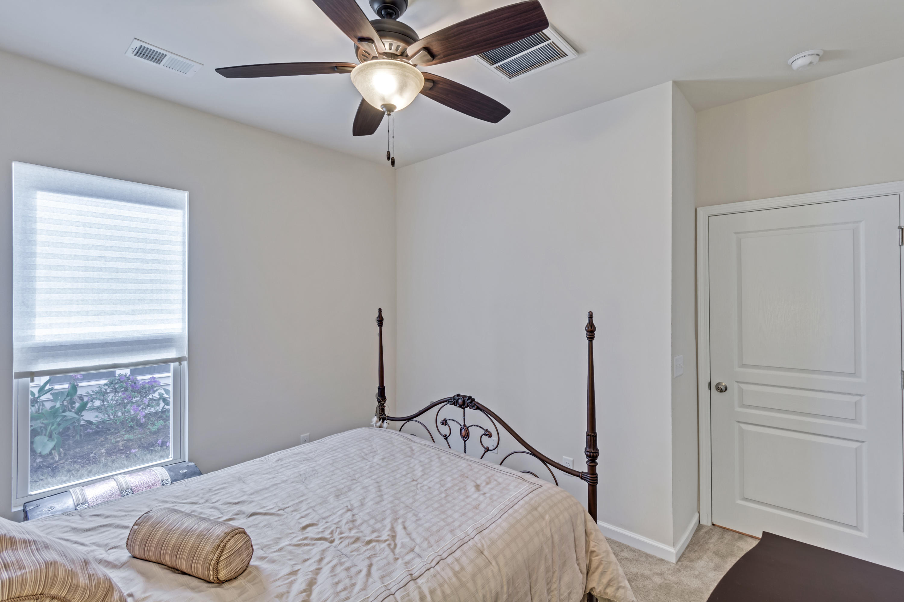 111 Harbor Point Court Summerville, SC 29486 - Photo 19 of 35 40