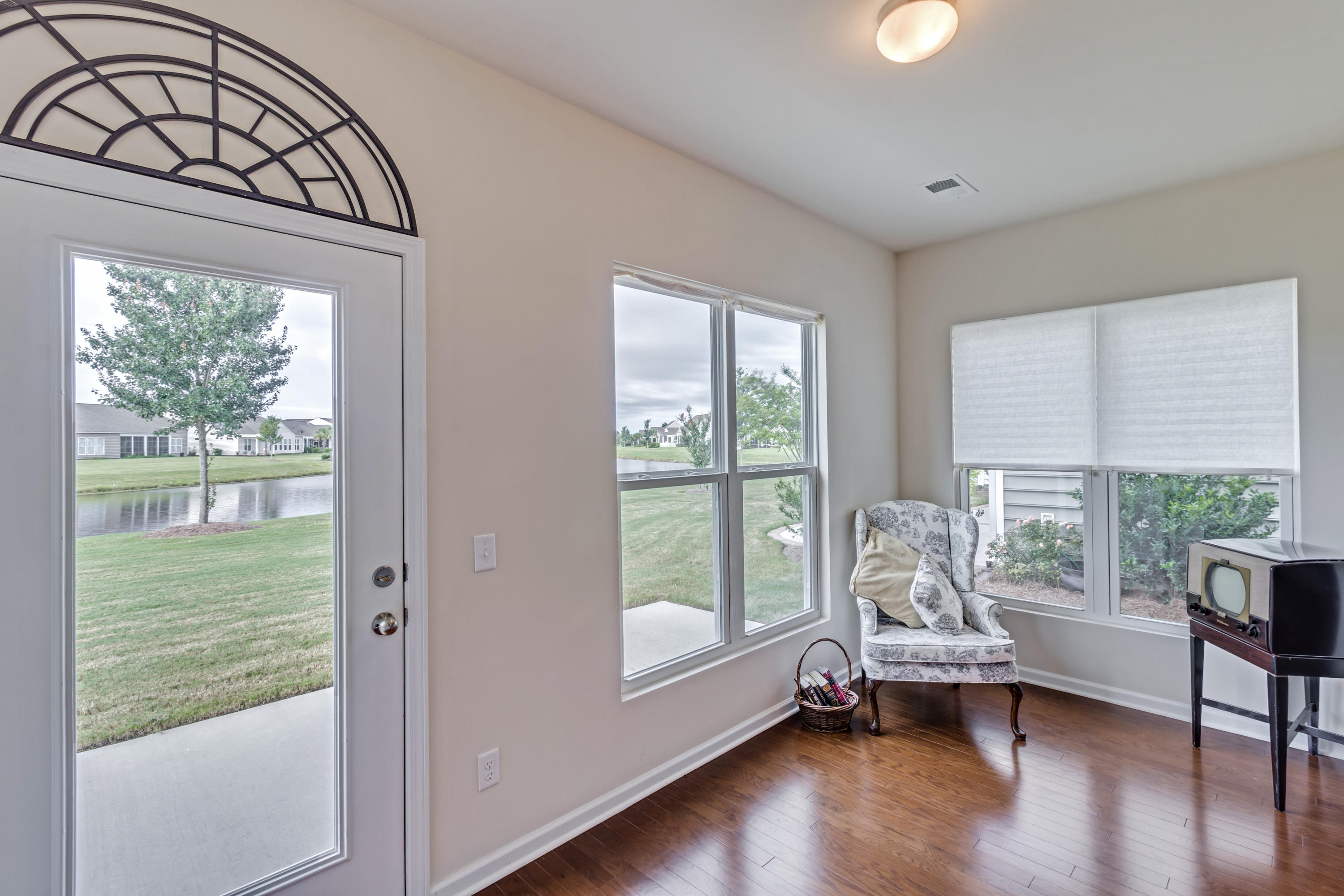 111 Harbor Point Court Summerville, SC 29486 - Photo 26 of 35 28