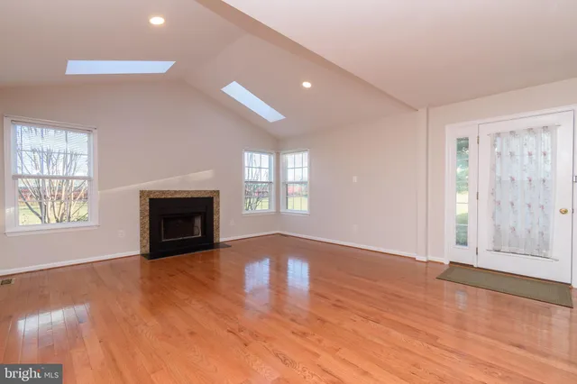 $3,200 | 521 Dogwood Drive, Ambler, PA 19002