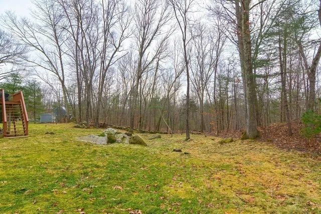 $4,500 | 173 East Street, Upton, MA 01568