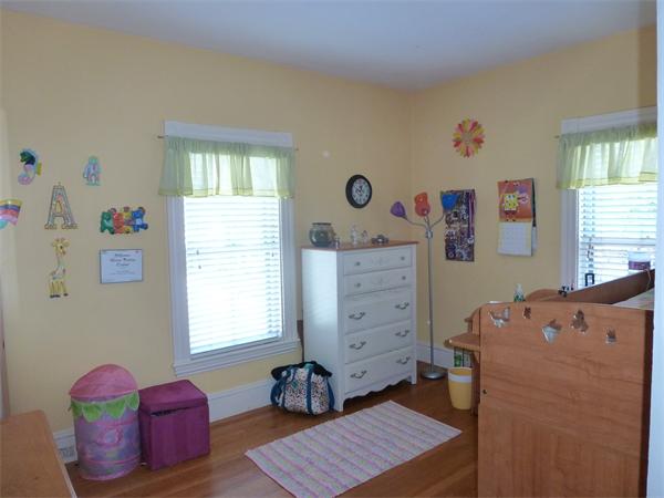 243 Cherry Street Newton, MA 02465 - Photo 12 of 15
