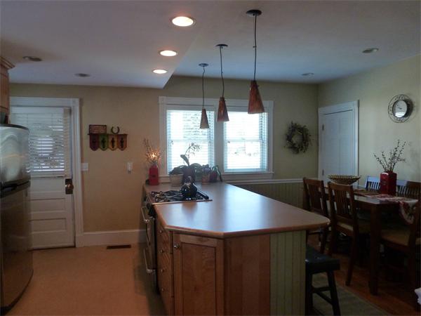 243 Cherry Street Newton, MA 02465 - Photo 4 of 15