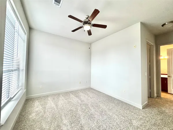 $1,966 | 3333 Weslayan Street, Unit 1467, Houston, TX 77027