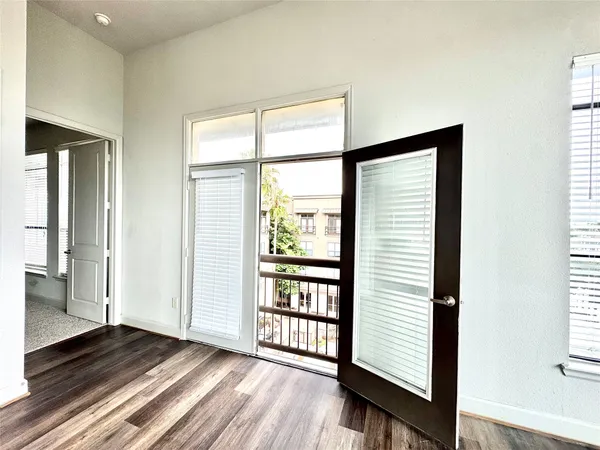 $1,966 | 3333 Weslayan Street, Unit 1467, Houston, TX 77027