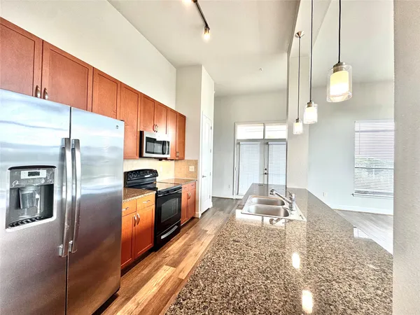 $1,966 | 3333 Weslayan Street, Unit 1467, Houston, TX 77027