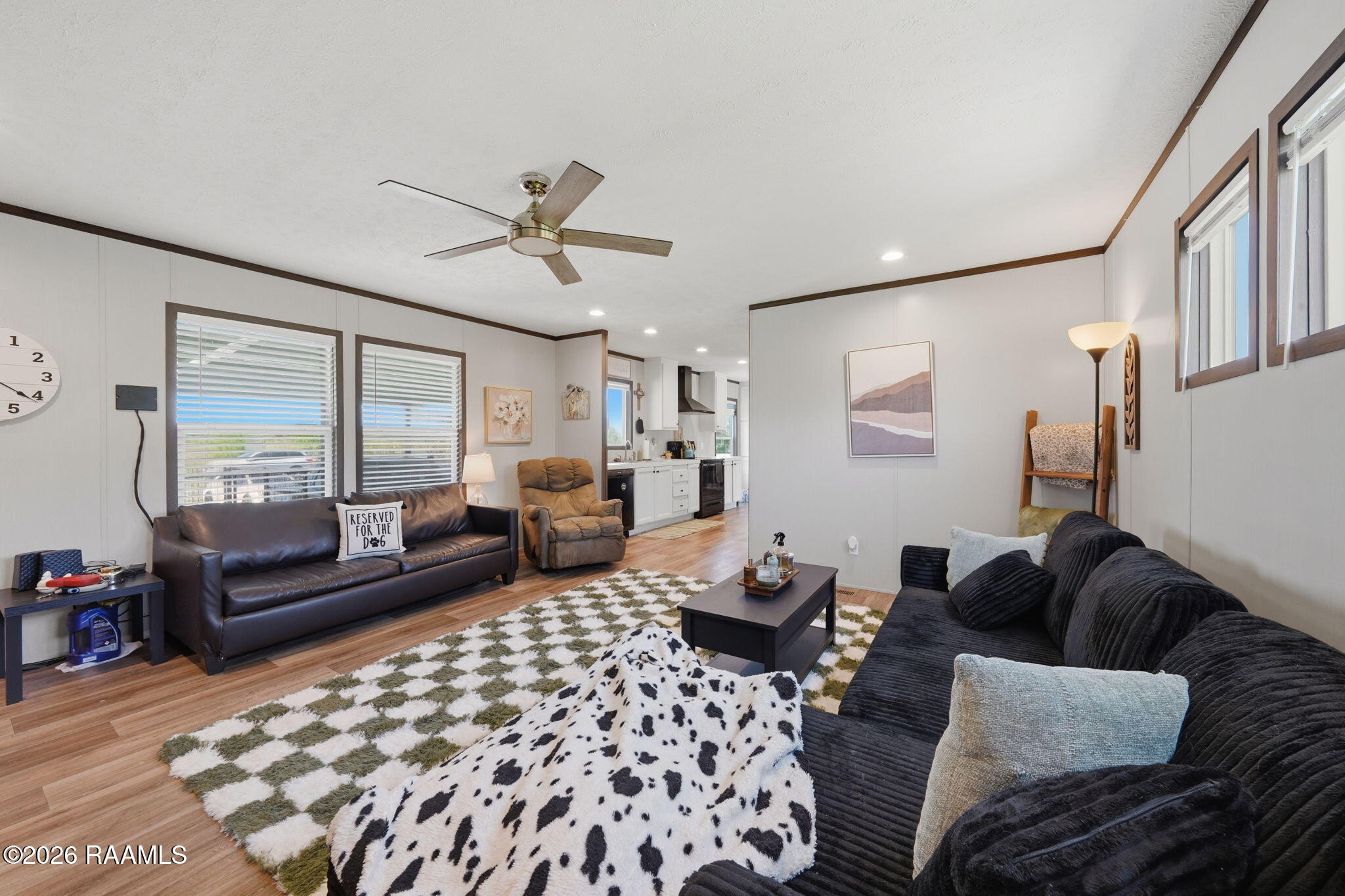 154 Bearb Road Sunset, LA 70584 - Photo 4 of 22 LivingRoomfromHallway