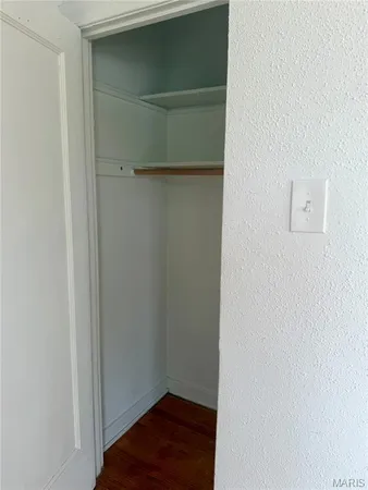 $1,595 | 7355 Lindell Boulevard, Unit 302, University City, MO 63130