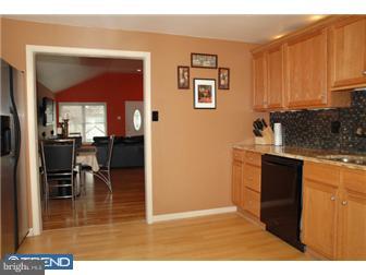 159 Wyndmoor Road Havertown, PA 19083 - Photo 3 of 12 Kitchen