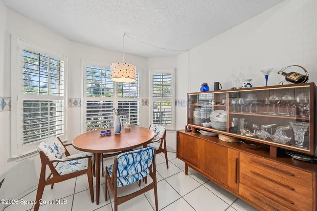 $169,900 | 5090 Park Lake Drive, Unit 2214, Melbourne, FL 32901