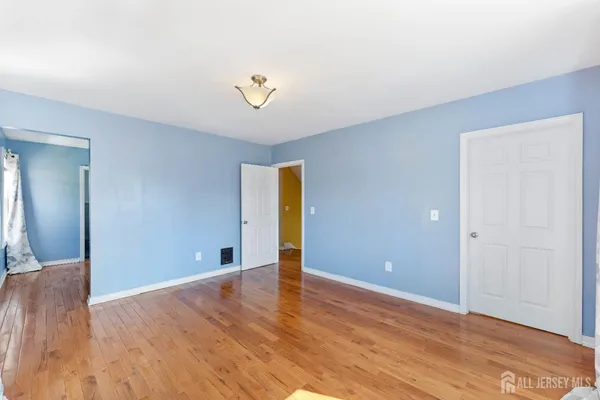 $749,000 | 150 West 5th Avenue, Roselle, NJ 07203