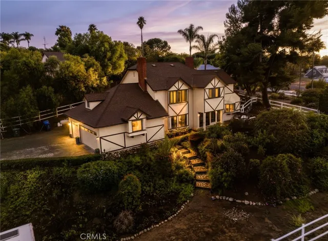 $1,165,000 | 2607 Alta Vista Drive, Fallbrook, CA 92028