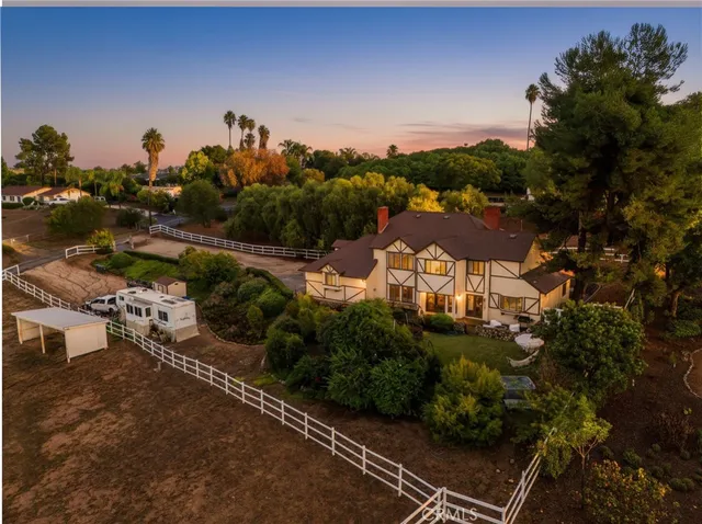 $1,165,000 | 2607 Alta Vista Drive, Fallbrook, CA 92028