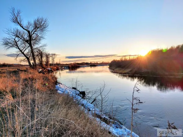 $130,000 | 3351 Henry's Frk Way, Rexburg, ID 83440