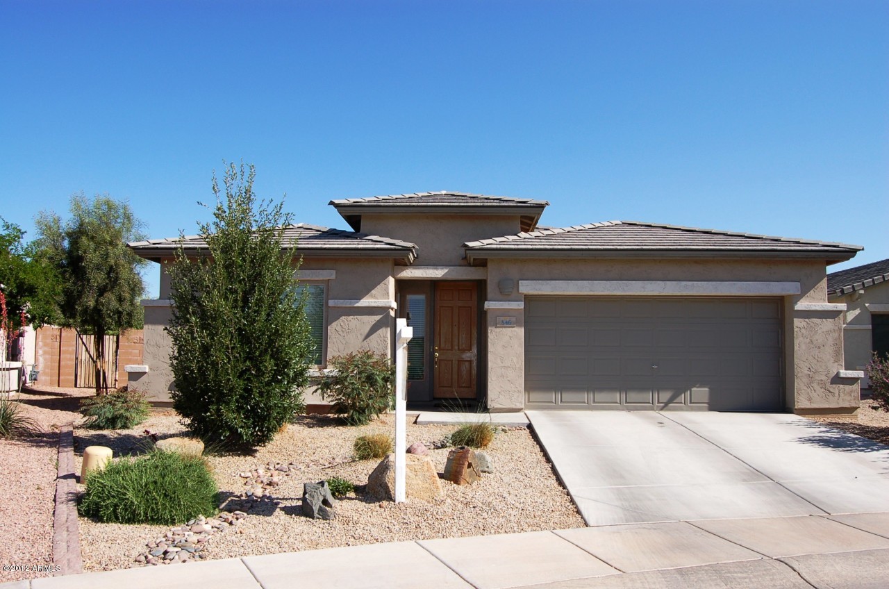 846 East Riviera Place Chandler, AZ 85249 - Photo 1 of 32 Front