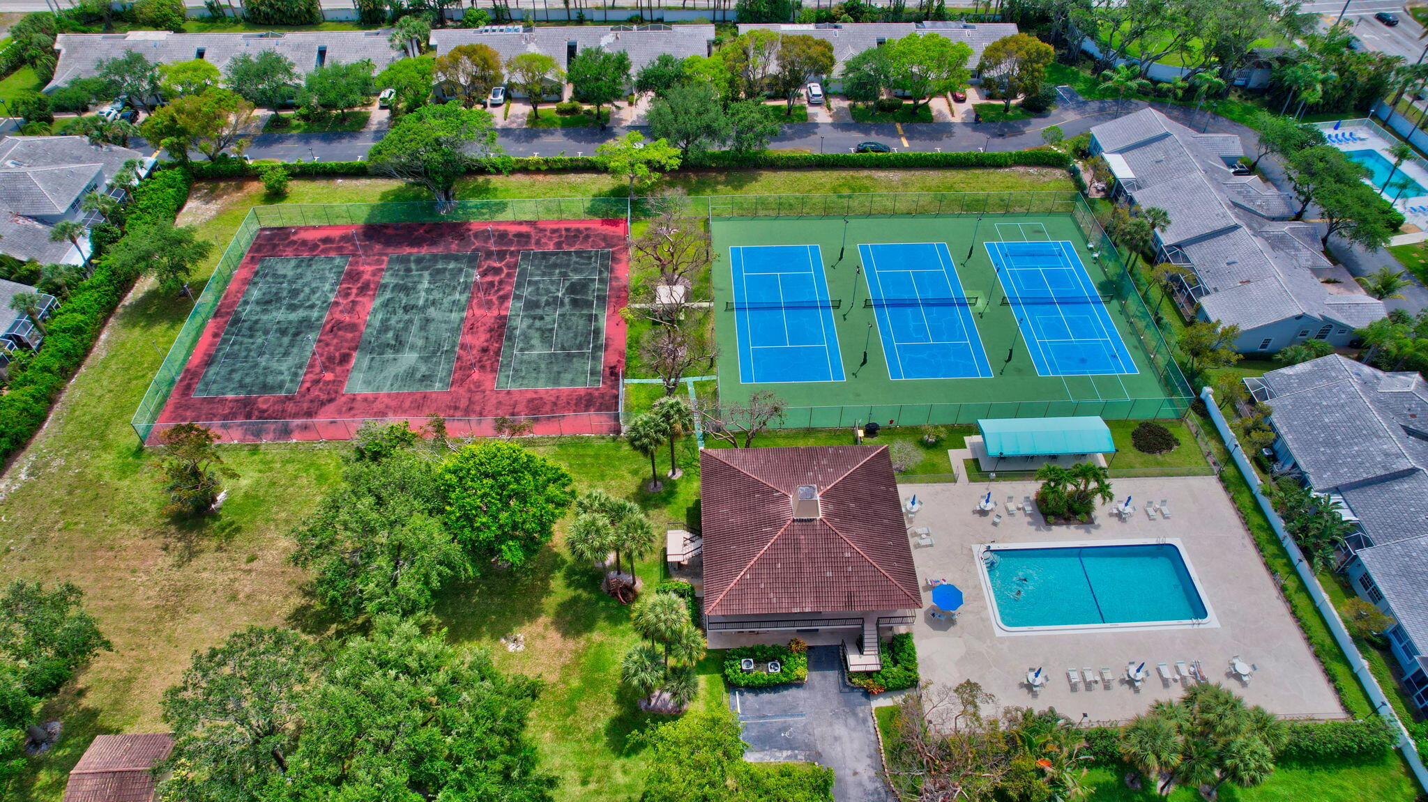5260 Northwest 2nd Avenue, Unit 206 Boca Raton, FL 33487 - Photo 36 of 36 an aerial view of multiple house