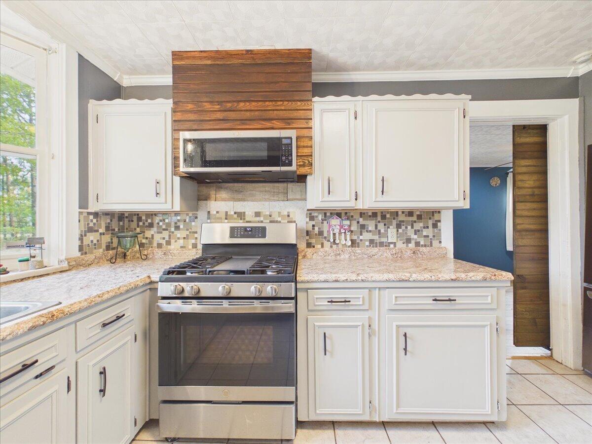 1532 Wire Road Aiken, SC 29805 - Photo 10 of 51
