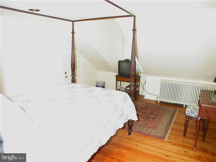 13 The Strand New Castle, DE 19720 - Photo 17 of 24