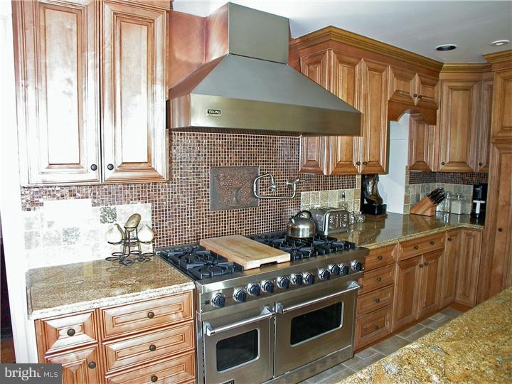 13 The Strand New Castle, DE 19720 - Photo 4 of 24