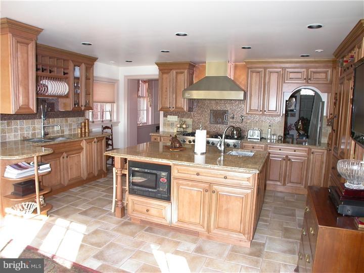 13 The Strand New Castle, DE 19720 - Photo 6 of 24