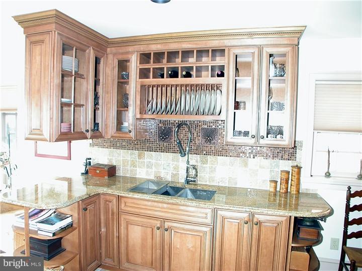 13 The Strand New Castle, DE 19720 - Photo 7 of 24