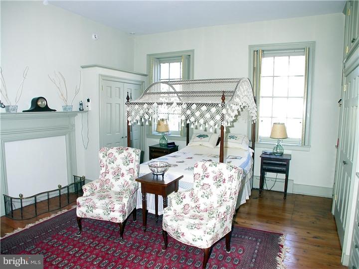 13 The Strand New Castle, DE 19720 - Photo 10 of 24