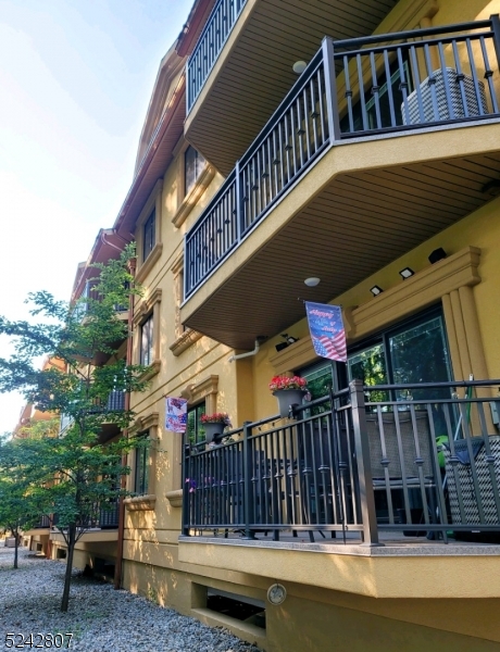 10 Lower Notch Road, Unit 8 Woodland Park, NJ 07424 - Photo 37 of 37 a view of balcony with two chairs